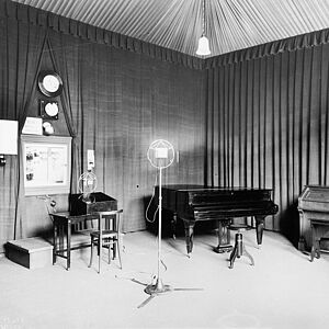 Aufnahmeraum der Funkstunde in Stettin, 1925