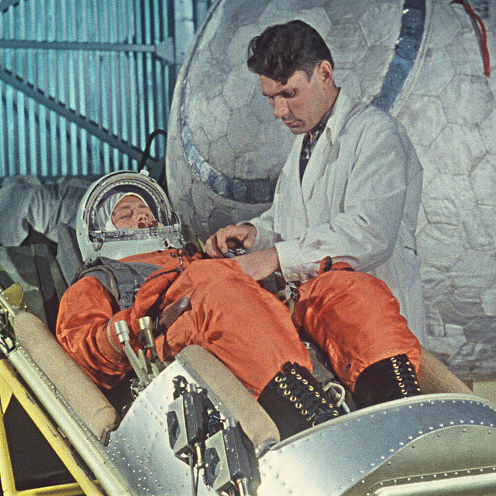 Valentina Tereschkowa beim Training im Kosmodrom Baikonur, 1963 