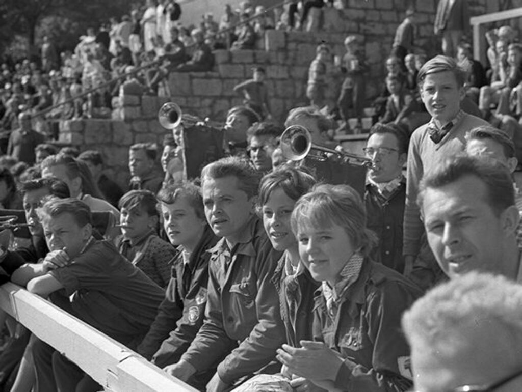 Impressionen vom vierten Pioniertreffen der Pionierorganisation »Ernst Thälmann«.